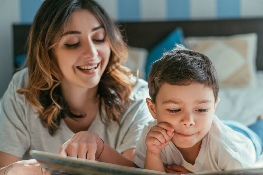 Tips for Fostering a Love of Reading in Your Young Child | Kiddipedia