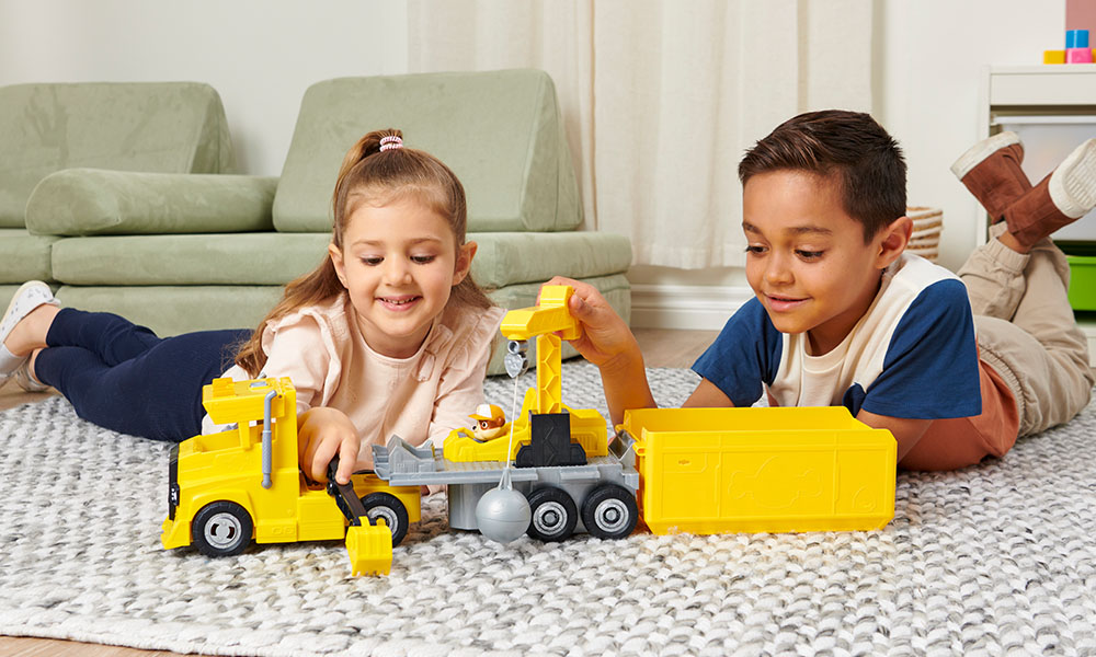 7 Ways Kids Benefit from Playing with Toy Cars