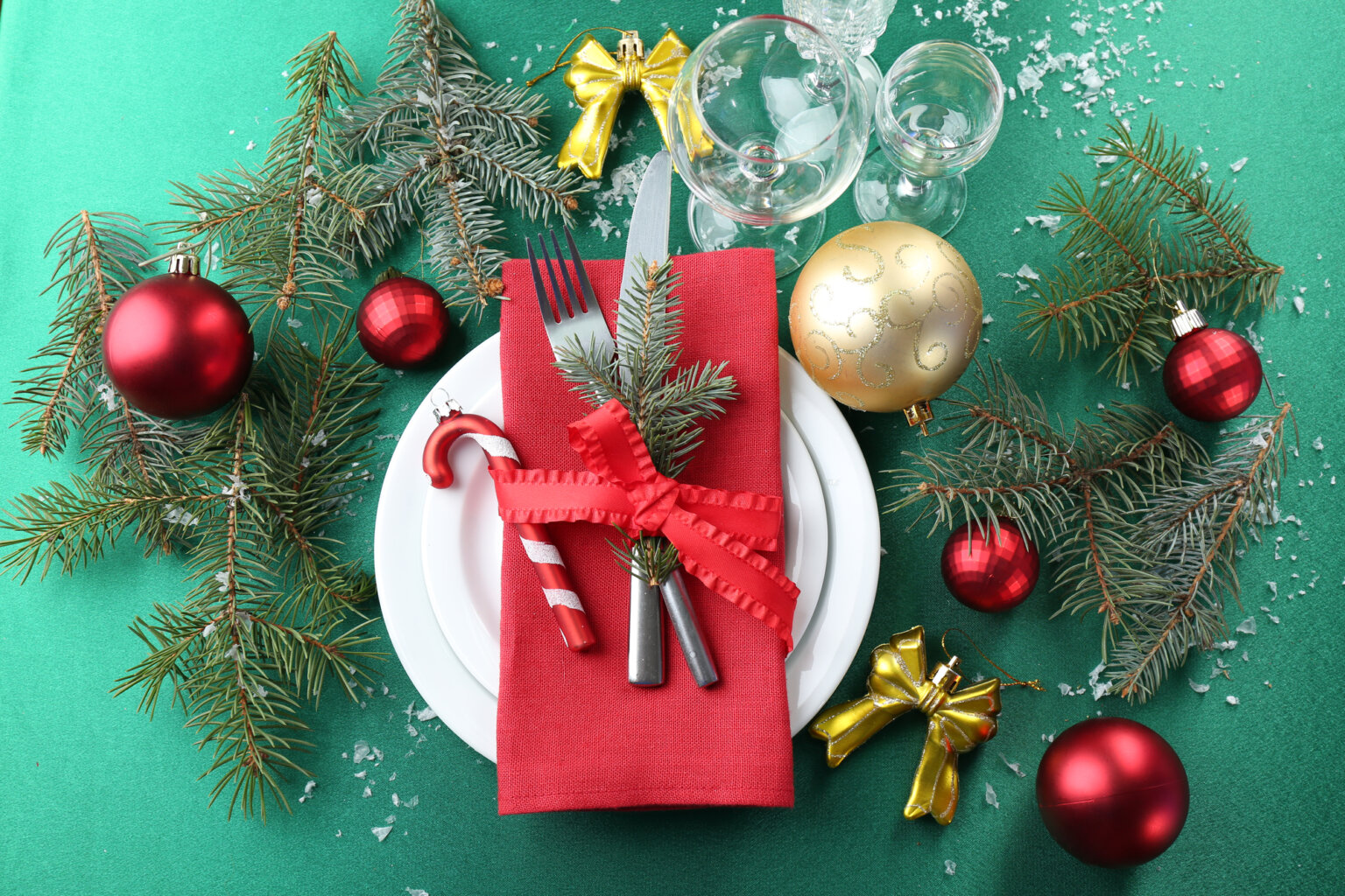 Unique DIY Christmas Table Setting Ideas to Wow Your Guests Kiddipedia