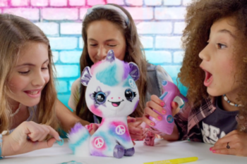 Fostering Creativity and Friendship with the Cool Maker PopStyle